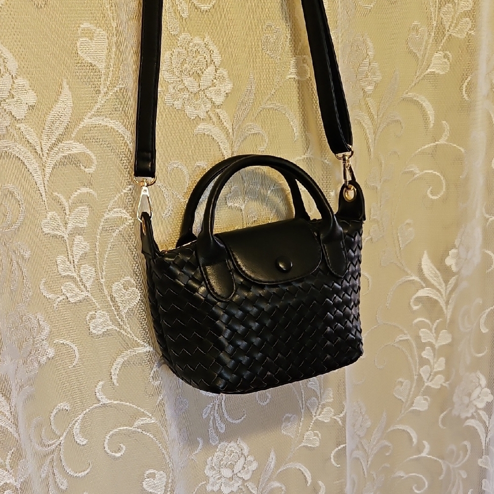 Black Woven Crossbody Mini Hand Bag - Picture 7 of 7